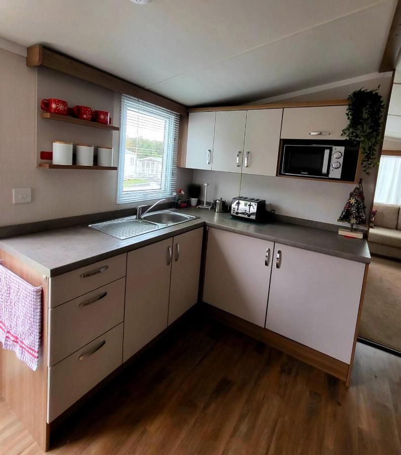 5 Geranium, Holiday Home In Oakdene Forest Park Ferndown Exterior photo